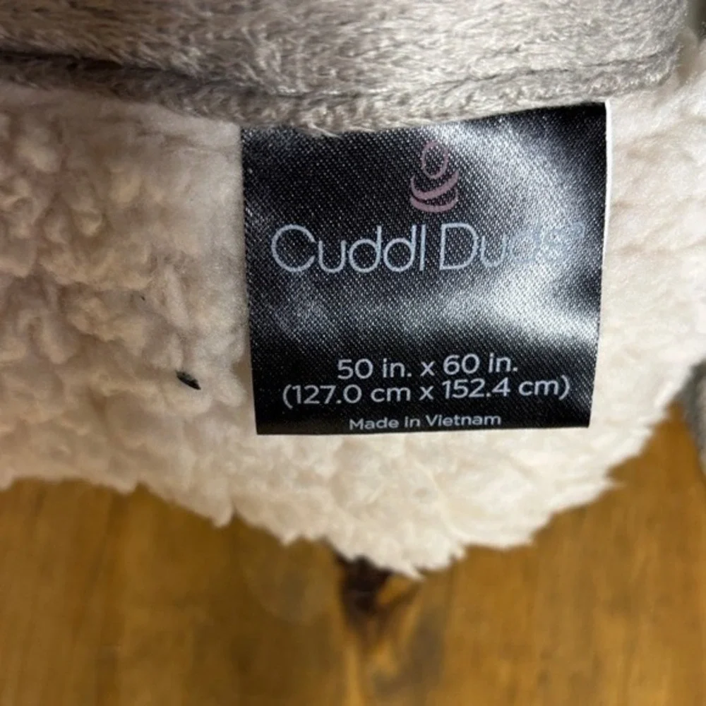 Cuddl Duds Cozy Plush Sherpa Throw Blanket Buffalo Gray Plaid 50